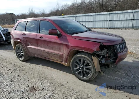 2018 Jeep Grand Cherokee Laredo z USA, uszkodzony, nr VIN 1C4RJEAG4JC512003